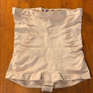 NWOT Spanx High Waisted Briefs